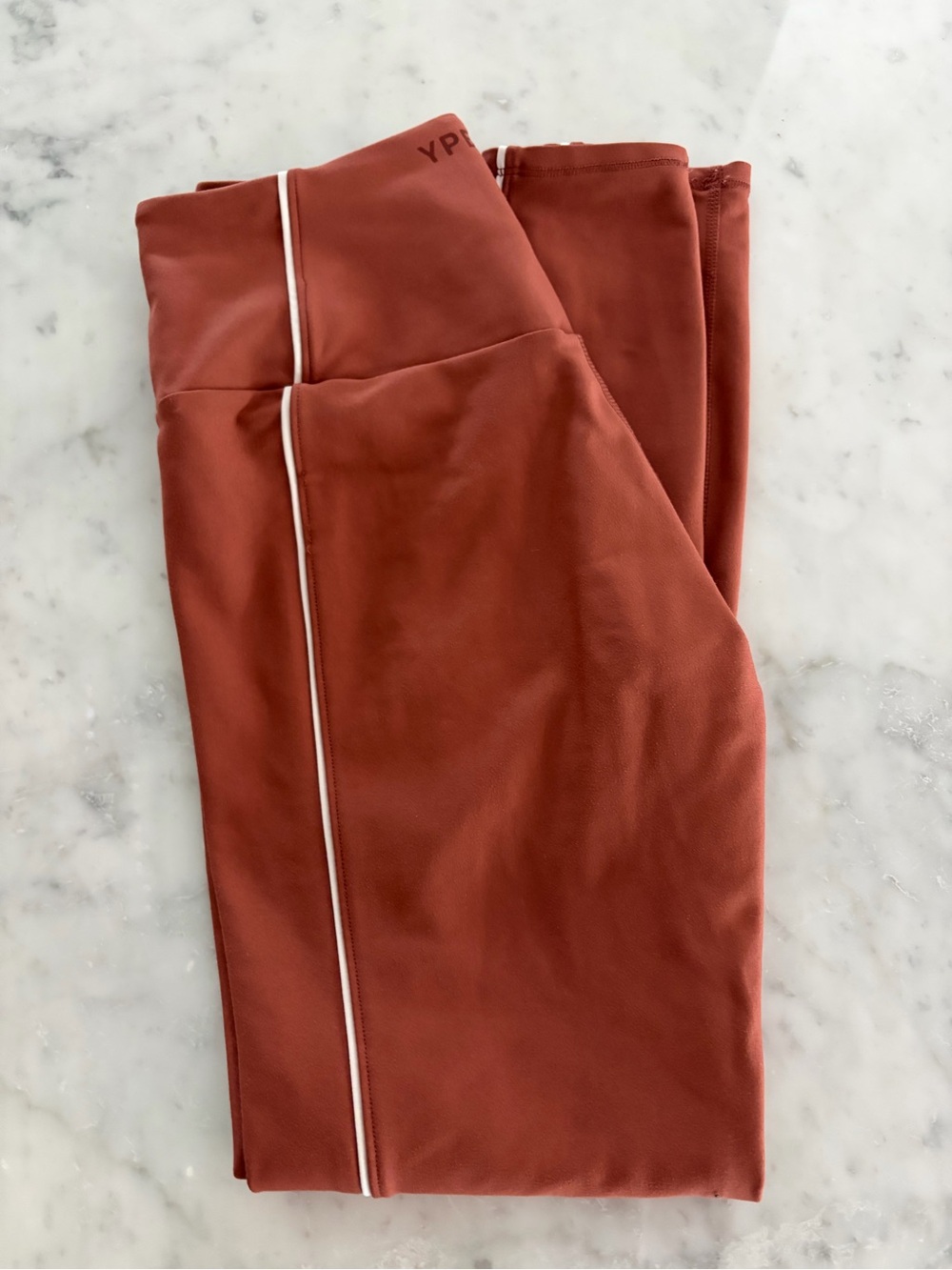 Rust Leggings with White Piping